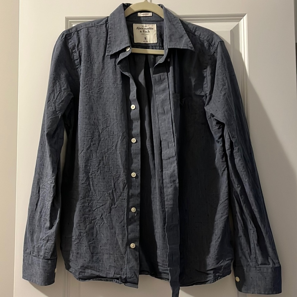 A&F men size small button up